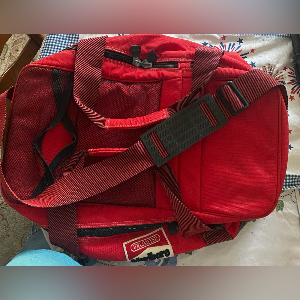 Vintage 90’s Marlboro Insulated Cooler Bag